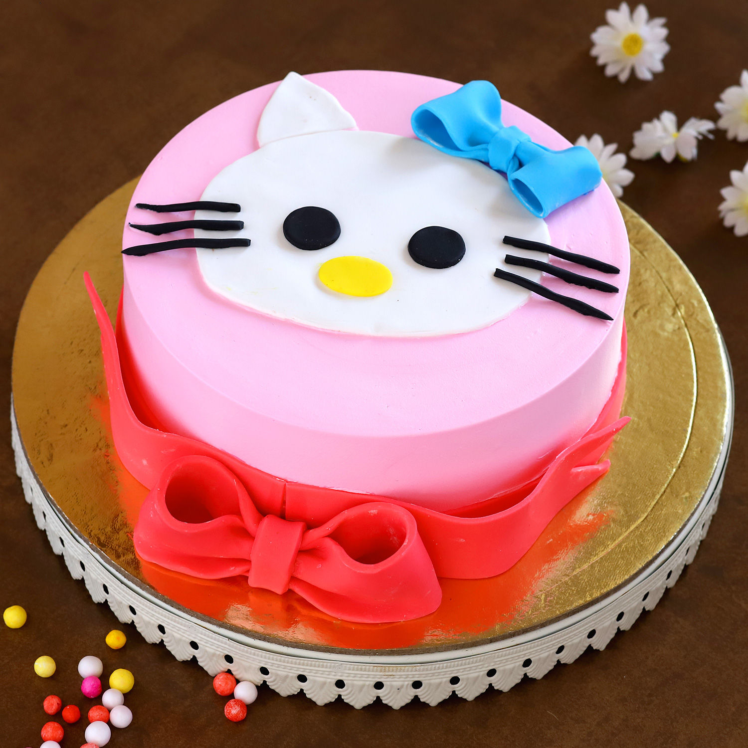 Hello Kitty Themed Cake 1 Kg