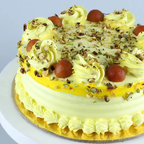 Vanilla Cake With Gulab Jamun - Image 4