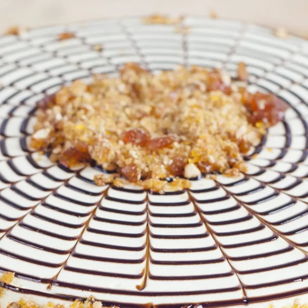 Butterscotch Cream Cake - Image 4