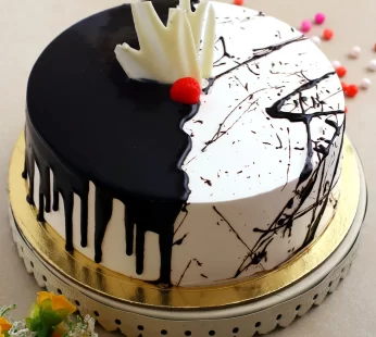 Creamy Drip Black Forest Cake