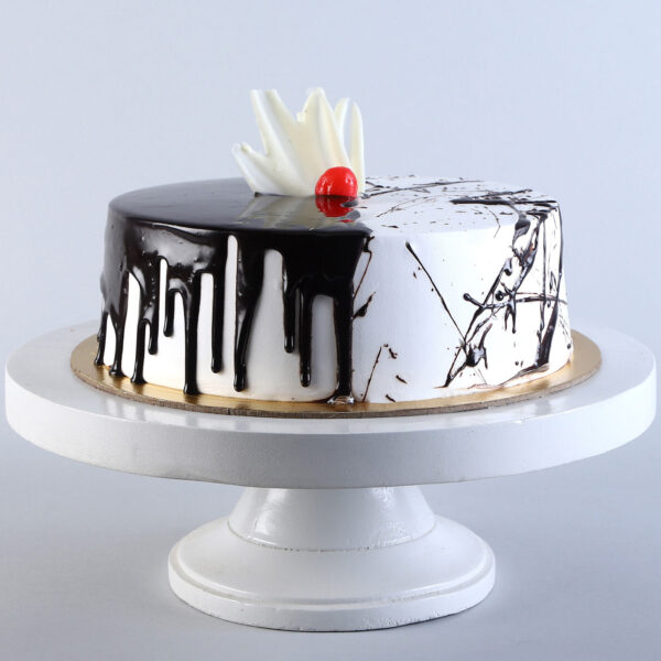 Creamy Drip Black Forest Cake - Image 4