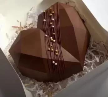 Hearty Chocolate Pinata