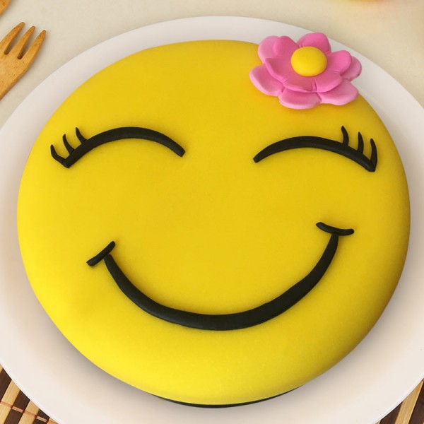 Yellow and Orange Retro Smiley Face Flowers Edible Cake Topper Image A – A  Birthday Place